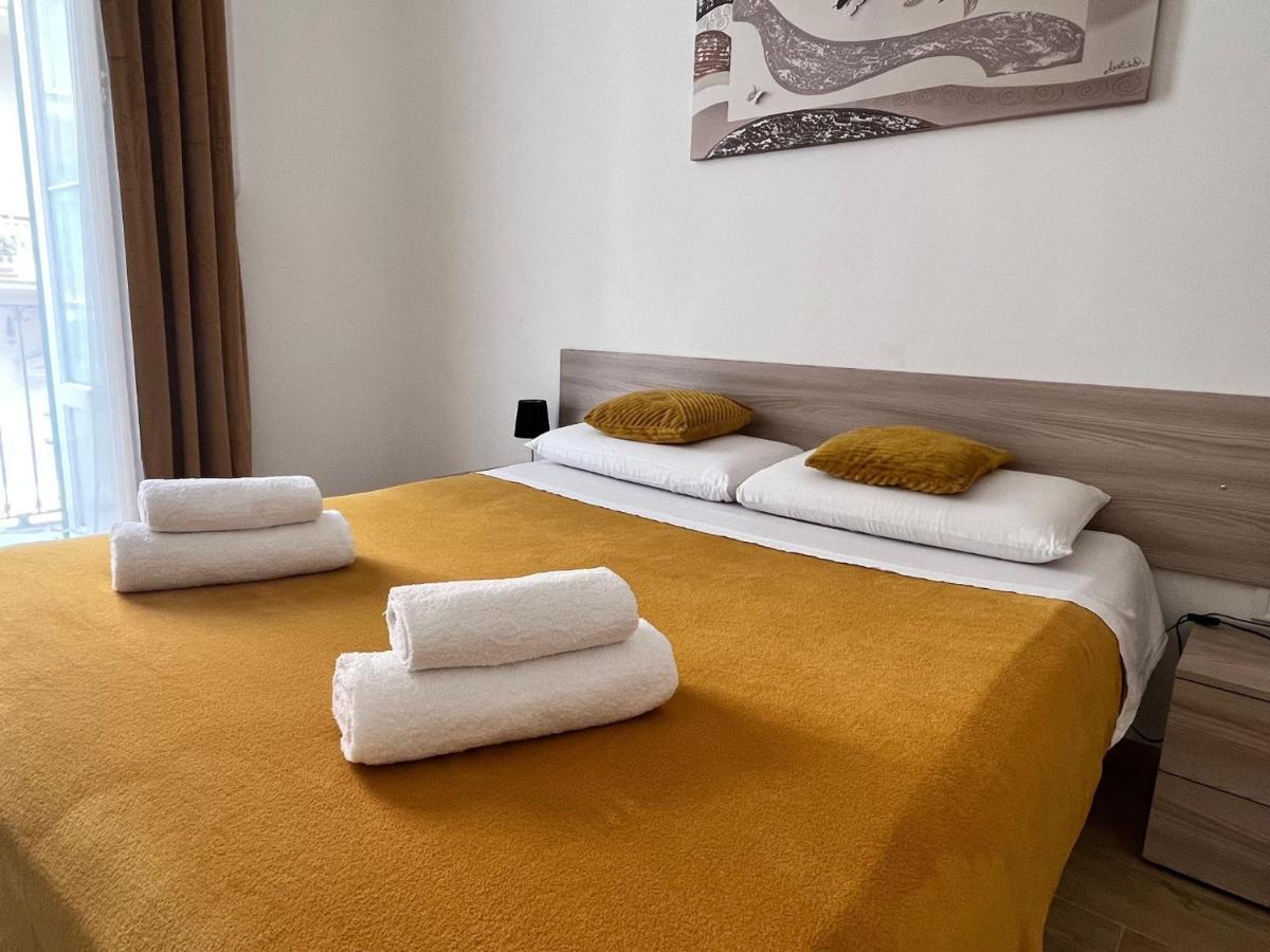 Gl Sun Palace Бари Екстериор снимка